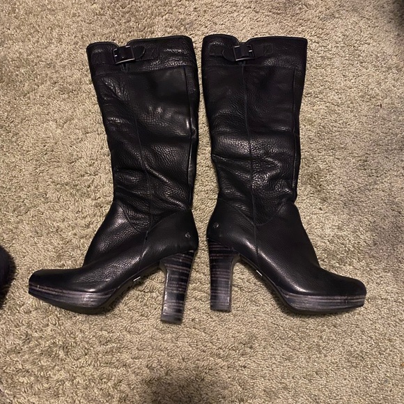 UGG Other - UGG HEEL BOOTS SAVOIE